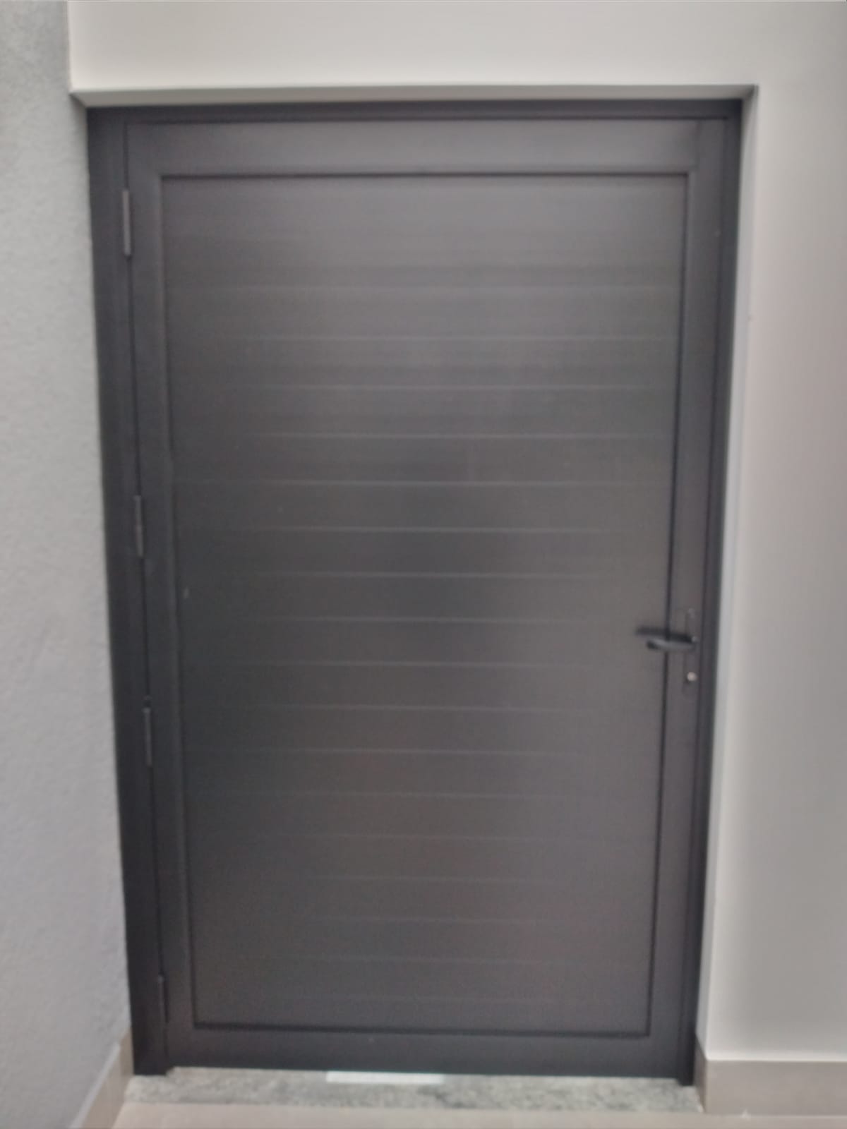 Esquadria de alumínio